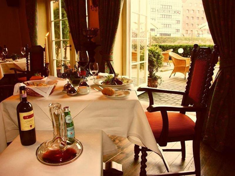 Podewils Old Town Hotel 5*